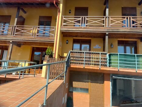 Chalet junto a Potes con piscina,Picos de europa, teleférico de Fuente Dé